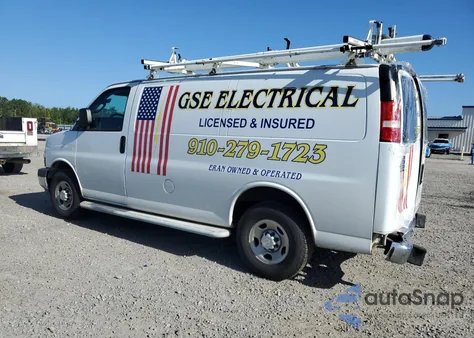 2018 Chevrolet Express G2500 z USA, uszkodzony, nr VIN 1GCWGAFG3J1911399